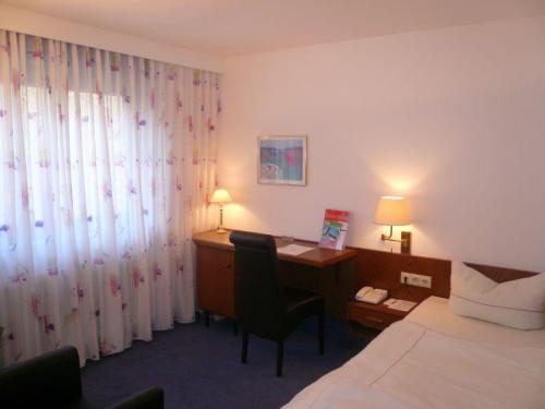 Abarin Hotel Baden-Baden Room photo